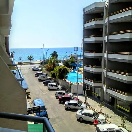 Lejlighed Tosmur Beach *